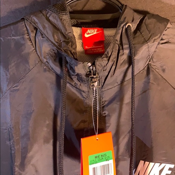 🧥Nike Windbreaker🧥 - Picture 3 of 4